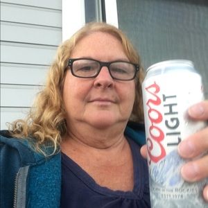 Meet your Posher, Jeanine